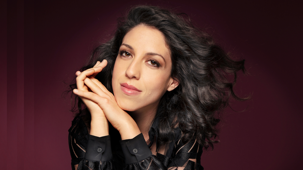 Cuando Apolo se siente francés. Brillante recital de Beatrice Rana, con Bach, Debussy y Chopin en el Auditorio NacionalJ.S. Bach: Suite francesa nº 2, BWV 813. C. Debussy: Estudios, Libro I. F. Chopin: Nocturno en Do menor, op. 48, nº 1; Balada nº 2 en Fa mayor, op. 38; Nocturno en Fa sostenido menor, op. 48, nº 2; Scherzo nº 3 en Do sostenido menor, op. 39. Beatrice Rana, piano. Fundación Scherzo. Auditorio Nacional, 9 de octubre de 2026. Tres cuartos de entrada.